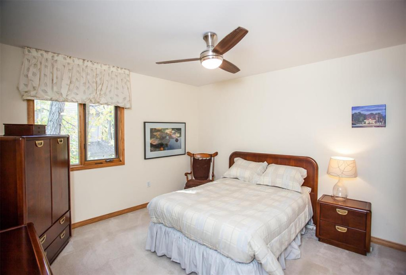 180 Ridgedale, 3 Bedrooms Bedrooms, 18 Rooms Rooms,3 BathroomsBathrooms,Residential,For Sale,Ridgedale