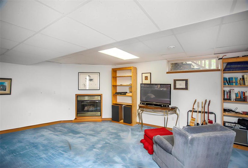 180 Ridgedale, 3 Bedrooms Bedrooms, 18 Rooms Rooms,3 BathroomsBathrooms,Residential,For Sale,Ridgedale