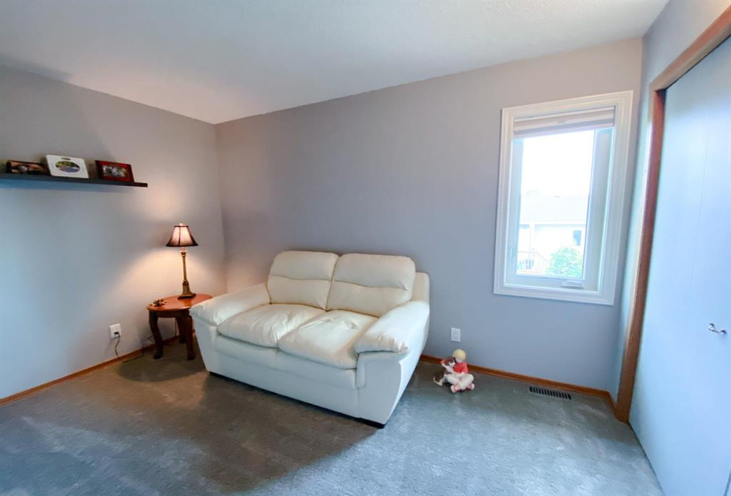 126 Burlington, 4 Bedrooms Bedrooms, 11 Rooms Rooms,2 BathroomsBathrooms,Residential,For Sale,Burlington
