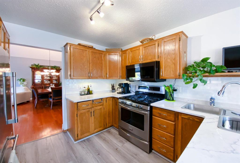 126 Burlington, 4 Bedrooms Bedrooms, 11 Rooms Rooms,2 BathroomsBathrooms,Residential,For Sale,Burlington
