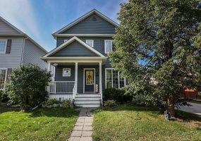 800 Ashworth S, 3 Bedrooms Bedrooms, 12 Rooms Rooms,2 BathroomsBathrooms,Residential,For Sale,Ashworth S