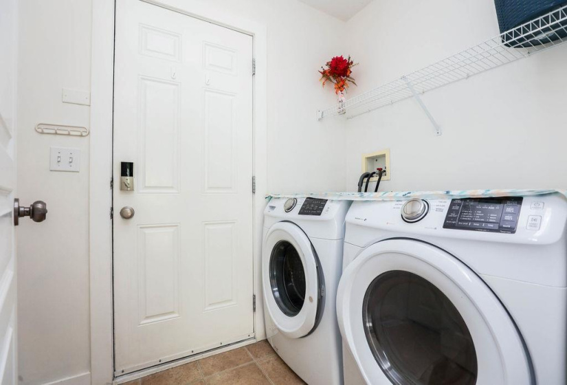 800 Ashworth S, 3 Bedrooms Bedrooms, 12 Rooms Rooms,2 BathroomsBathrooms,Residential,For Sale,Ashworth S
