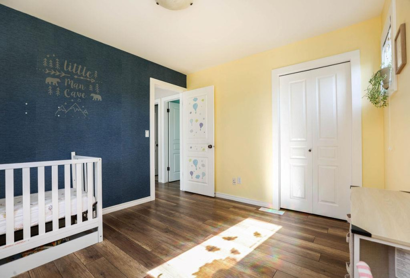 800 Ashworth S, 3 Bedrooms Bedrooms, 12 Rooms Rooms,2 BathroomsBathrooms,Residential,For Sale,Ashworth S
