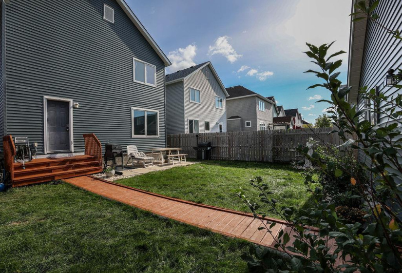 800 Ashworth S, 3 Bedrooms Bedrooms, 12 Rooms Rooms,2 BathroomsBathrooms,Residential,For Sale,Ashworth S