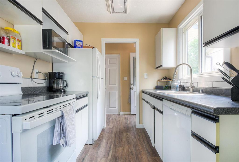 80 Wynford, 3 Bedrooms Bedrooms, 11 Rooms Rooms,1 BathroomBathrooms,Residential,For Sale,Wynford