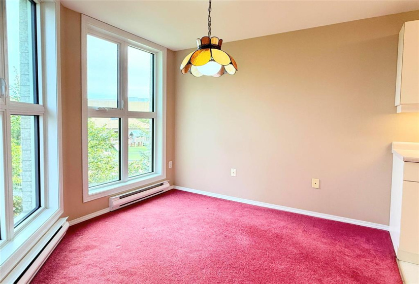 895 Wilkes, 2 Bedrooms Bedrooms, 8 Rooms Rooms,2 BathroomsBathrooms,Condominium,For Sale,Wilkes