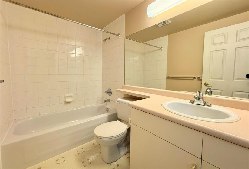 895 Wilkes, 2 Bedrooms Bedrooms, 8 Rooms Rooms,2 BathroomsBathrooms,Condominium,For Sale,Wilkes