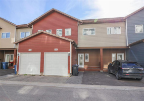 64 Barnes, 3 Bedrooms Bedrooms, 9 Rooms Rooms,2 BathroomsBathrooms,Condominium,For Sale,Barnes