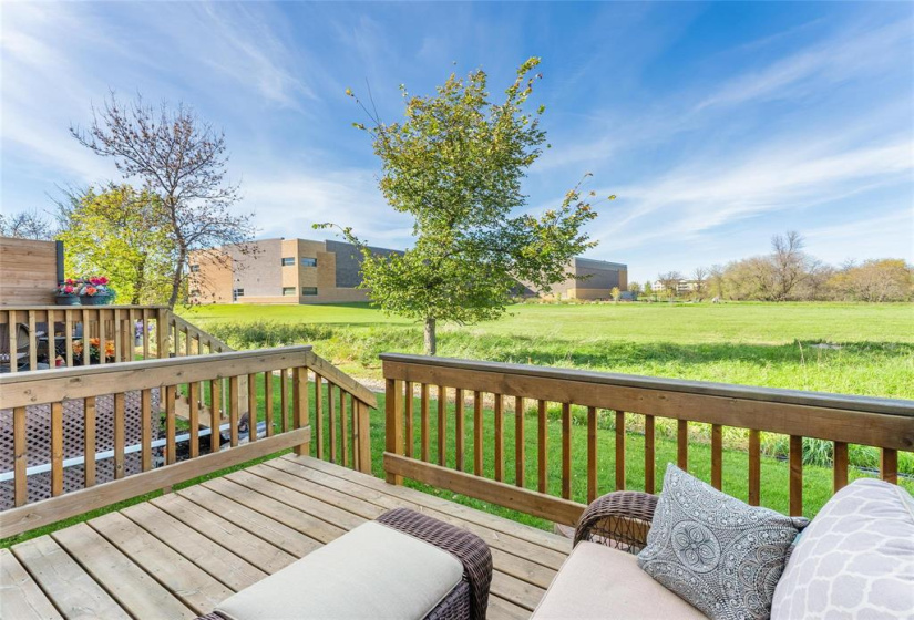 Backs onto greenspace
