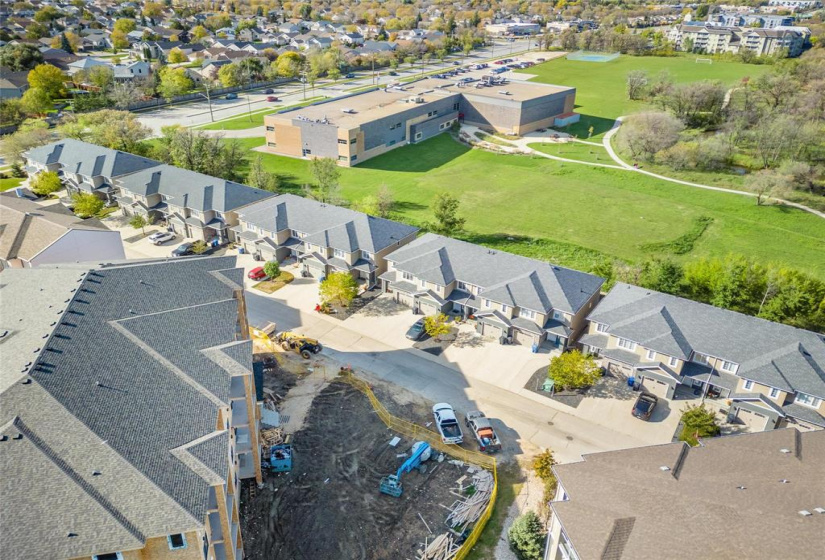 1139 St Anne's, 3 Bedrooms Bedrooms, 12 Rooms Rooms,3 BathroomsBathrooms,Condominium,For Sale,St Anne's