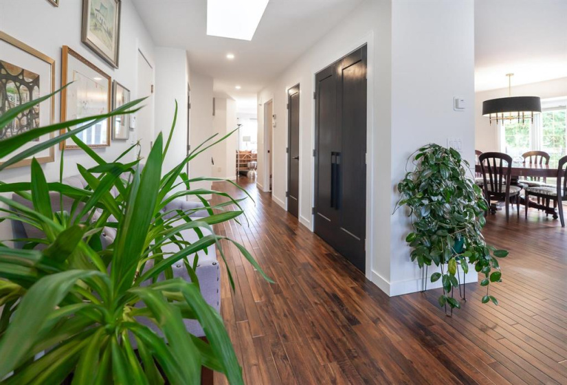 77 Victor Lewis, 2 Bedrooms Bedrooms, 13 Rooms Rooms,3 BathroomsBathrooms,Condominium,For Sale,Victor Lewis