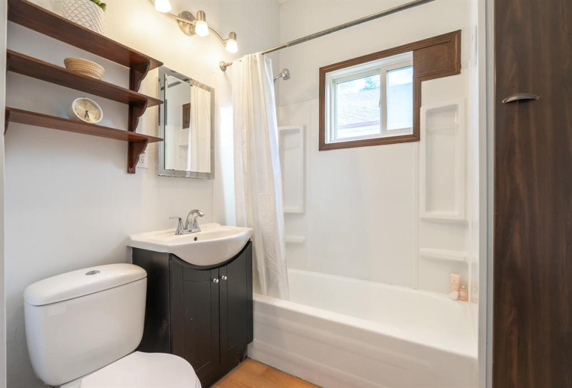 78 St.vital, 2 Bedrooms Bedrooms, 5 Rooms Rooms,1 BathroomBathrooms,Residential,For Sale,St.vital