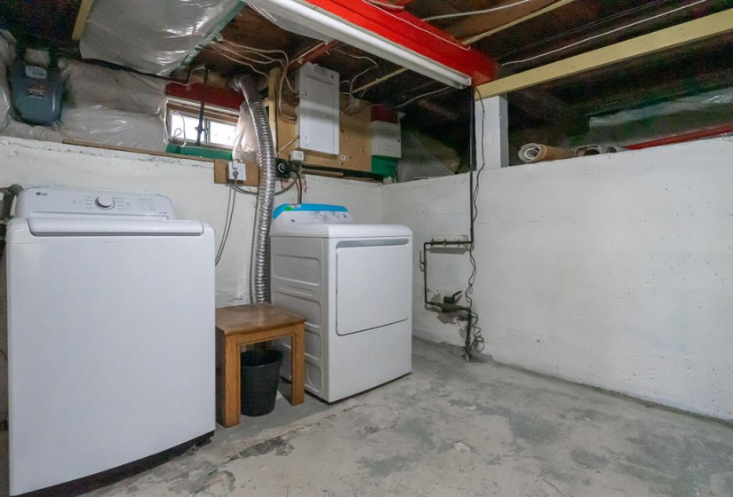 78 St.vital, 2 Bedrooms Bedrooms, 5 Rooms Rooms,1 BathroomBathrooms,Residential,For Sale,St.vital