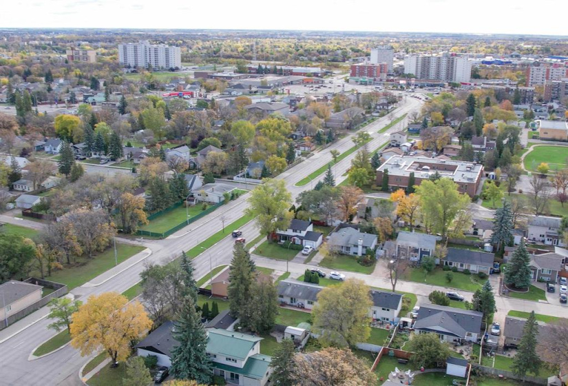 78 St.vital, 2 Bedrooms Bedrooms, 5 Rooms Rooms,1 BathroomBathrooms,Residential,For Sale,St.vital