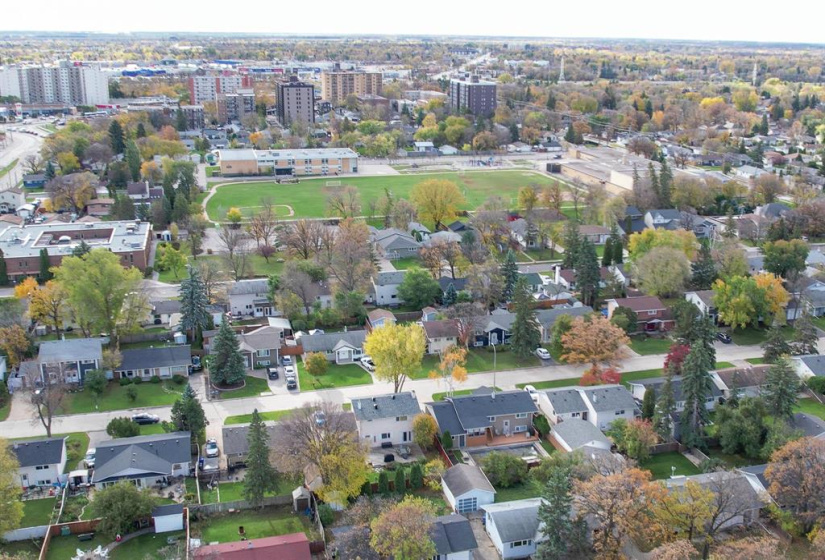 78 St.vital, 2 Bedrooms Bedrooms, 5 Rooms Rooms,1 BathroomBathrooms,Residential,For Sale,St.vital
