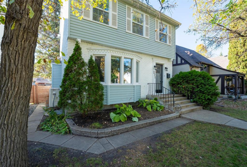 371 Borebank, 3 Bedrooms Bedrooms, 9 Rooms Rooms,2 BathroomsBathrooms,Residential,For Sale,Borebank