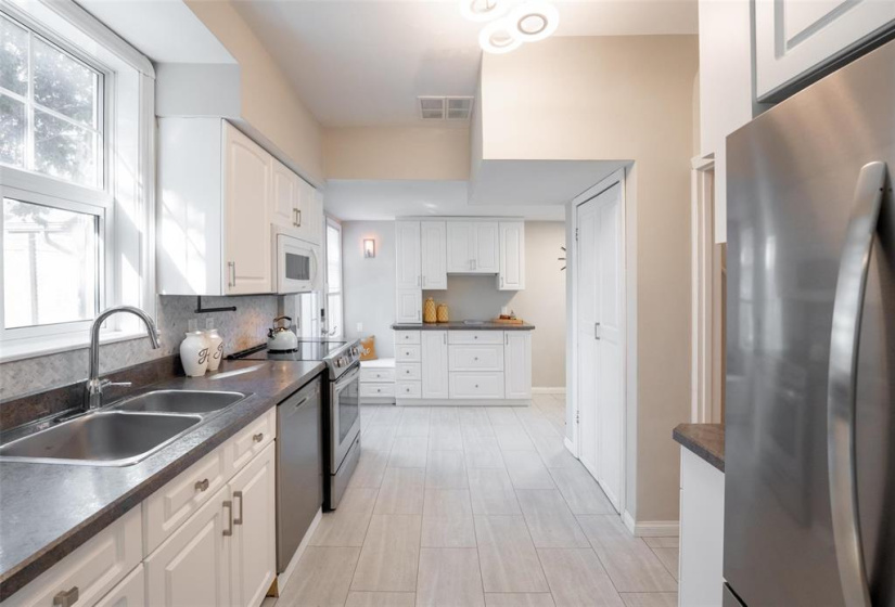 371 Borebank, 3 Bedrooms Bedrooms, 9 Rooms Rooms,2 BathroomsBathrooms,Residential,For Sale,Borebank