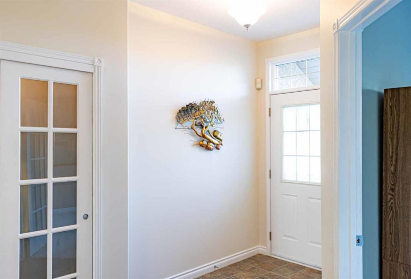 100 Royal Mint, 2 Bedrooms Bedrooms, 11 Rooms Rooms,3 BathroomsBathrooms,Condominium,For Sale,Royal Mint