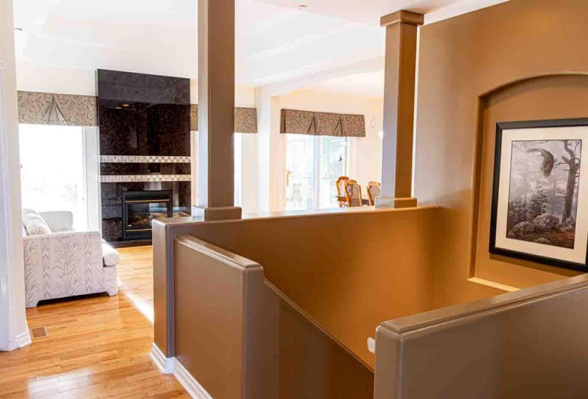 100 Royal Mint, 2 Bedrooms Bedrooms, 11 Rooms Rooms,3 BathroomsBathrooms,Condominium,For Sale,Royal Mint