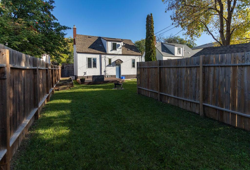 472 Smithfield, 4 Bedrooms Bedrooms, 10 Rooms Rooms,1 BathroomBathrooms,Residential,For Sale,Smithfield