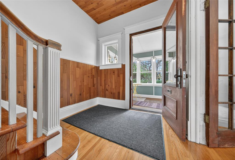267 Eugenie, 5 Bedrooms Bedrooms, 15 Rooms Rooms,2 BathroomsBathrooms,Residential,For Sale,Eugenie