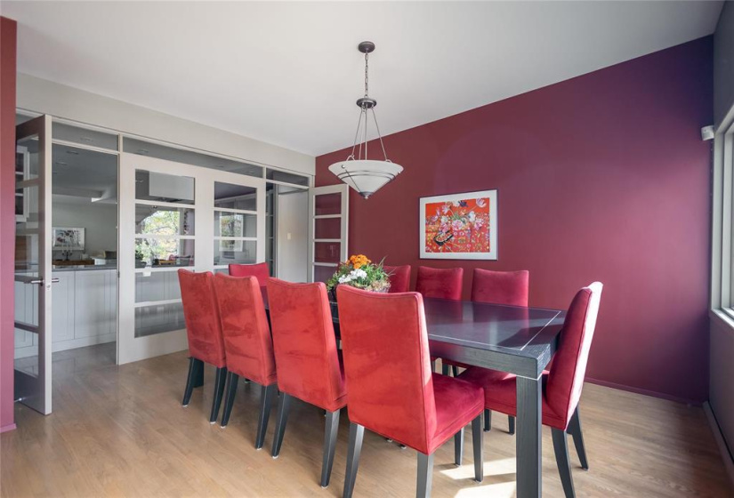 544 South, 3 Bedrooms Bedrooms, 14 Rooms Rooms,2 BathroomsBathrooms,Residential,For Sale,South