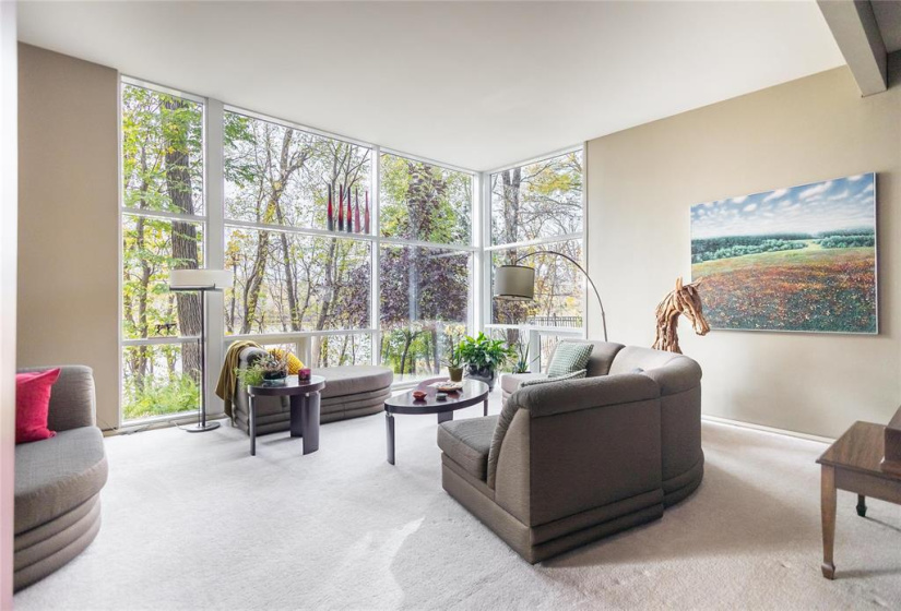 544 South, 3 Bedrooms Bedrooms, 14 Rooms Rooms,2 BathroomsBathrooms,Residential,For Sale,South