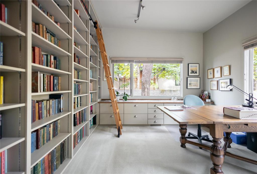 544 South, 3 Bedrooms Bedrooms, 14 Rooms Rooms,2 BathroomsBathrooms,Residential,For Sale,South