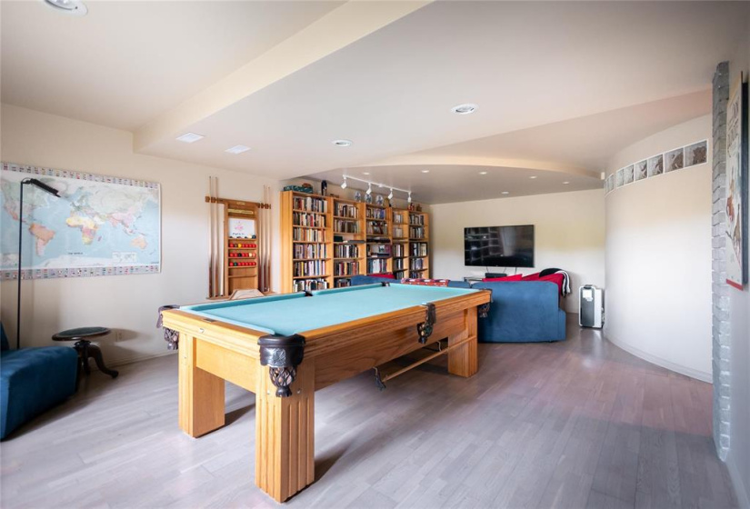 544 South, 3 Bedrooms Bedrooms, 14 Rooms Rooms,2 BathroomsBathrooms,Residential,For Sale,South