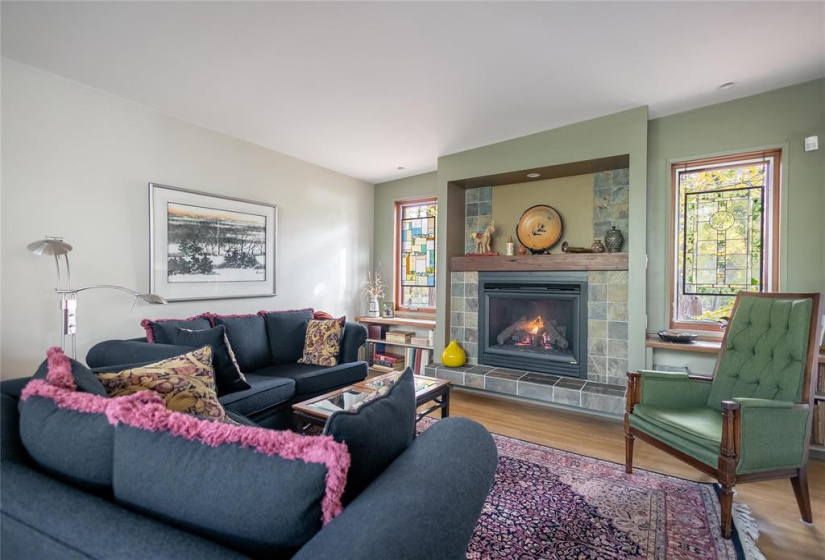 544 South, 3 Bedrooms Bedrooms, 14 Rooms Rooms,2 BathroomsBathrooms,Residential,For Sale,South