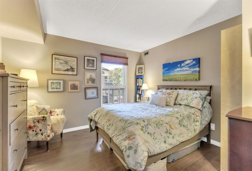 75 Swindon, 1 Bedroom Bedrooms, 7 Rooms Rooms,1 BathroomBathrooms,Condominium,For Sale,Swindon