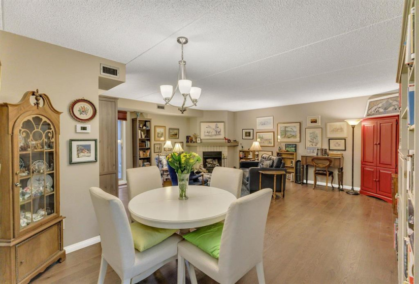 75 Swindon, 1 Bedroom Bedrooms, 7 Rooms Rooms,1 BathroomBathrooms,Condominium,For Sale,Swindon
