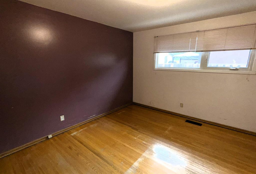 43 Amarynth, 3 Bedrooms Bedrooms, 11 Rooms Rooms,1 BathroomBathrooms,Residential,For Sale,Amarynth