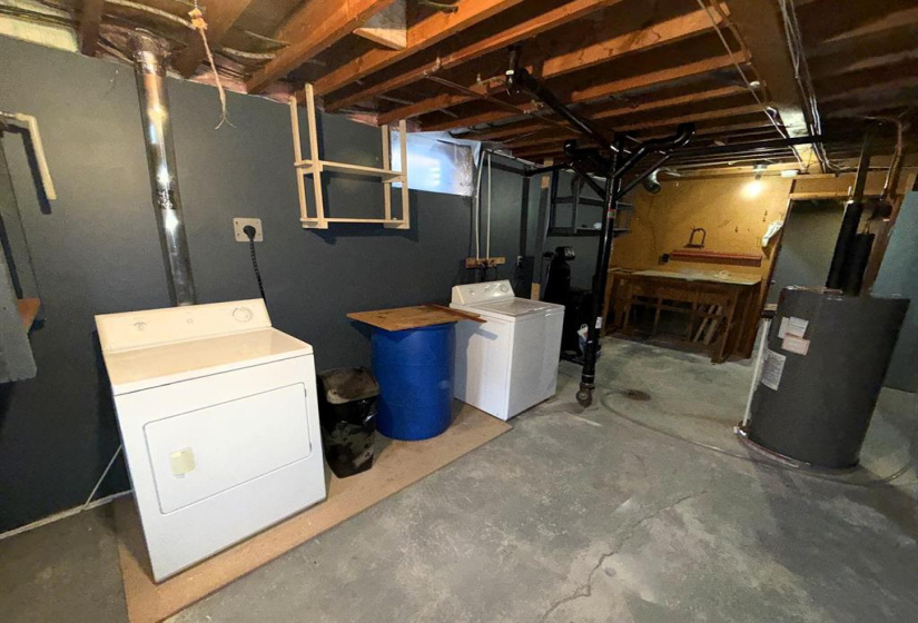 43 Amarynth, 3 Bedrooms Bedrooms, 11 Rooms Rooms,1 BathroomBathrooms,Residential,For Sale,Amarynth
