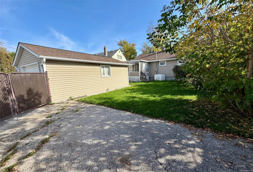 703 Jackson, 2 Bedrooms Bedrooms, 7 Rooms Rooms,1 BathroomBathrooms,Residential,For Sale,Jackson