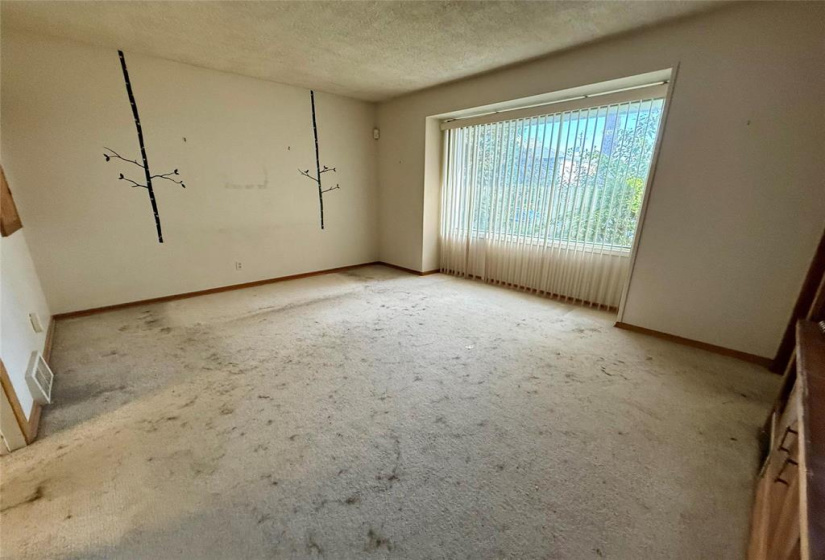 703 Jackson, 2 Bedrooms Bedrooms, 7 Rooms Rooms,1 BathroomBathrooms,Residential,For Sale,Jackson