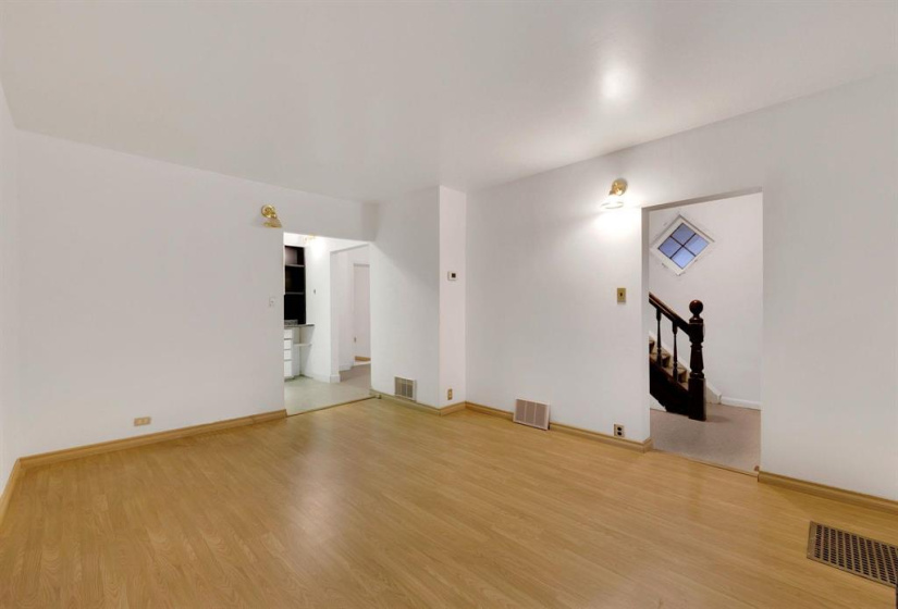 Laminate flooring throughout