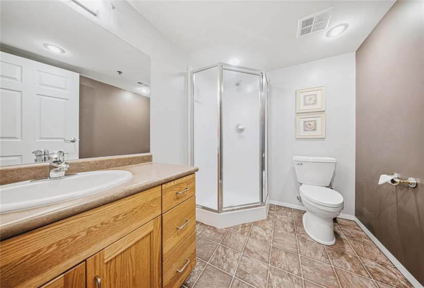 Primary ensuite