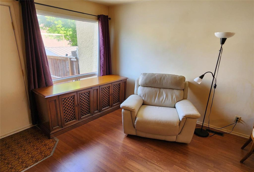 9 Stinson, 2 Bedrooms Bedrooms, 6 Rooms Rooms,1 BathroomBathrooms,Residential,For Sale,Stinson