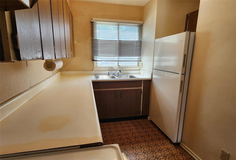 9 Stinson, 2 Bedrooms Bedrooms, 6 Rooms Rooms,1 BathroomBathrooms,Residential,For Sale,Stinson