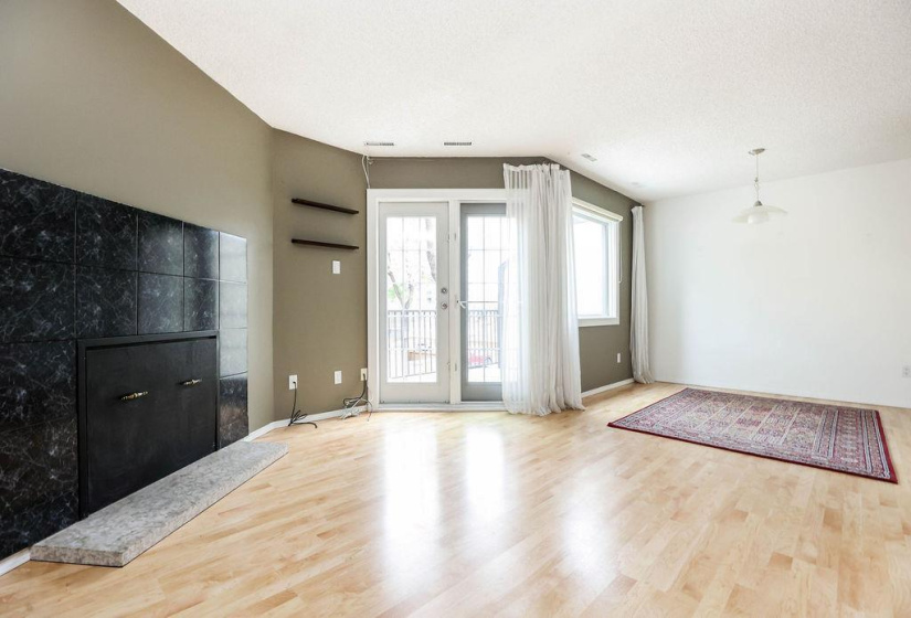 3040 Pembina, 2 Bedrooms Bedrooms, 7 Rooms Rooms,1 BathroomBathrooms,Condominium,For Sale,Pembina