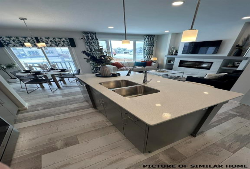 189 Moonlight, 3 Bedrooms Bedrooms, 10 Rooms Rooms,2 BathroomsBathrooms,Residential,For Sale,Moonlight