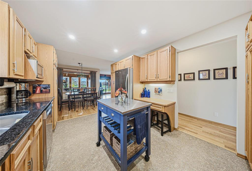 70 Southfields, 3 Bedrooms Bedrooms, 16 Rooms Rooms,3 BathroomsBathrooms,Residential,For Sale,Southfields
