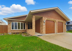 70 Southfields, 3 Bedrooms Bedrooms, 16 Rooms Rooms,3 BathroomsBathrooms,Residential,For Sale,Southfields