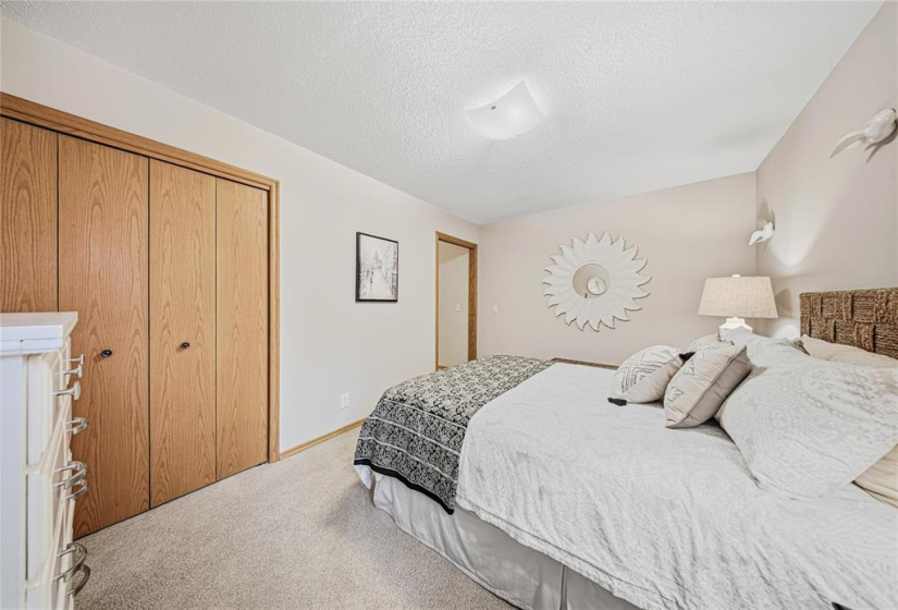 70 Southfields, 3 Bedrooms Bedrooms, 16 Rooms Rooms,3 BathroomsBathrooms,Residential,For Sale,Southfields