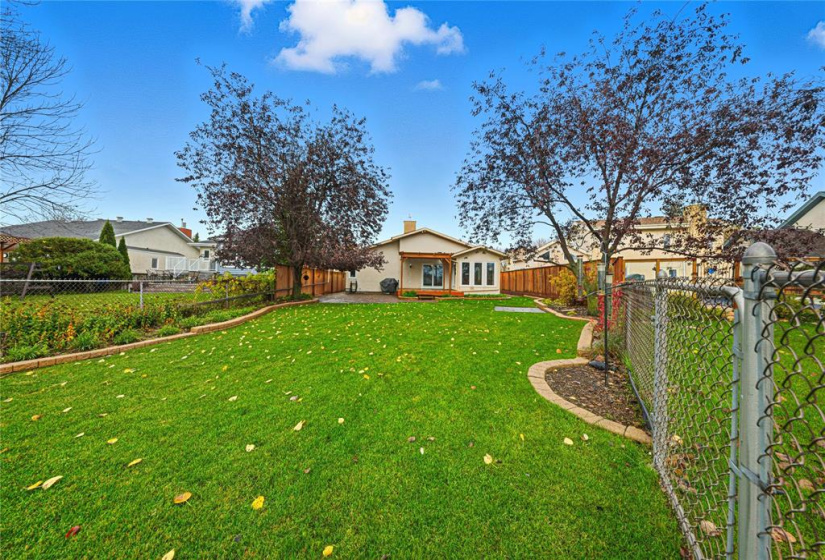 70 Southfields, 3 Bedrooms Bedrooms, 16 Rooms Rooms,3 BathroomsBathrooms,Residential,For Sale,Southfields