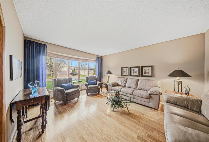 70 Southfields, 3 Bedrooms Bedrooms, 16 Rooms Rooms,3 BathroomsBathrooms,Residential,For Sale,Southfields
