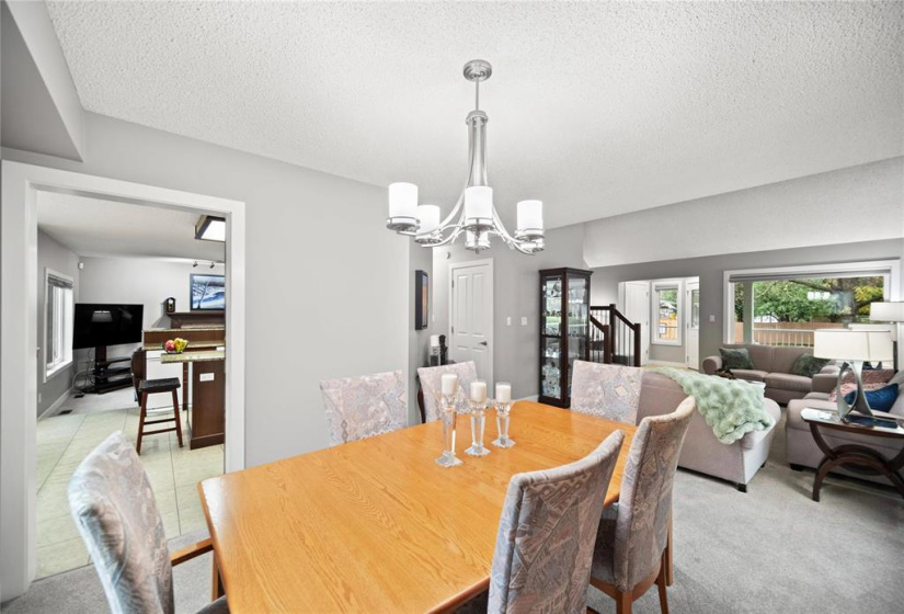 11 Burnhill, 4 Bedrooms Bedrooms, 14 Rooms Rooms,2 BathroomsBathrooms,Residential,For Sale,Burnhill