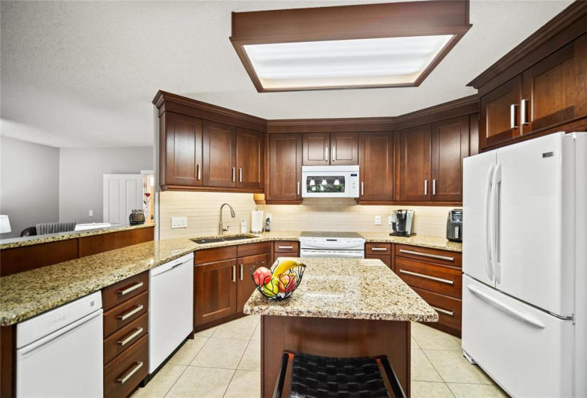 11 Burnhill, 4 Bedrooms Bedrooms, 14 Rooms Rooms,2 BathroomsBathrooms,Residential,For Sale,Burnhill