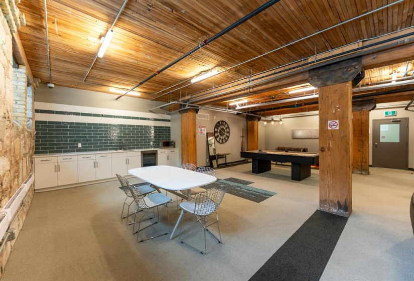 139 Market, 2 Bedrooms Bedrooms, 4 Rooms Rooms,Condominium,For Sale,Market
